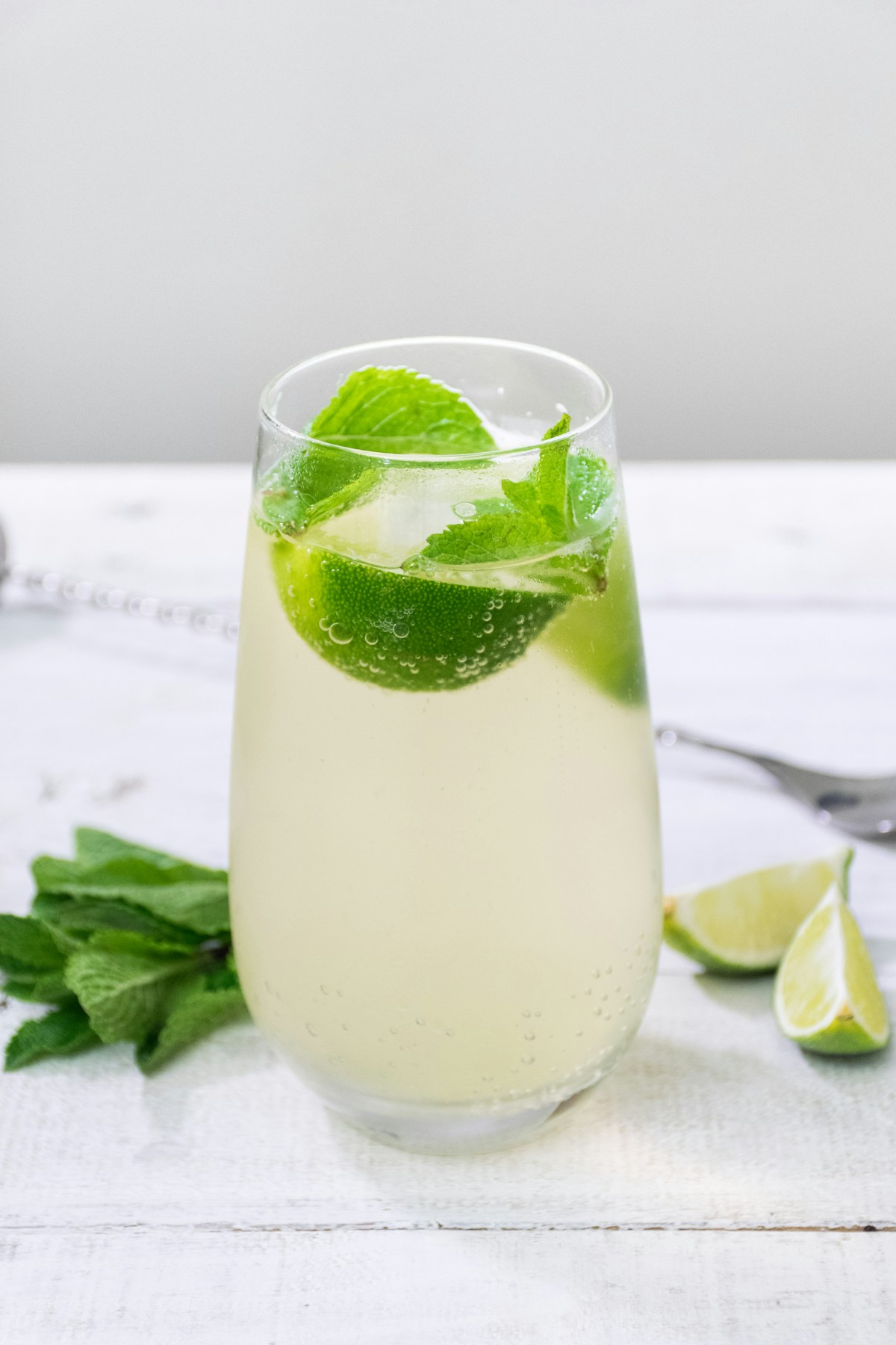 Green tea leaves